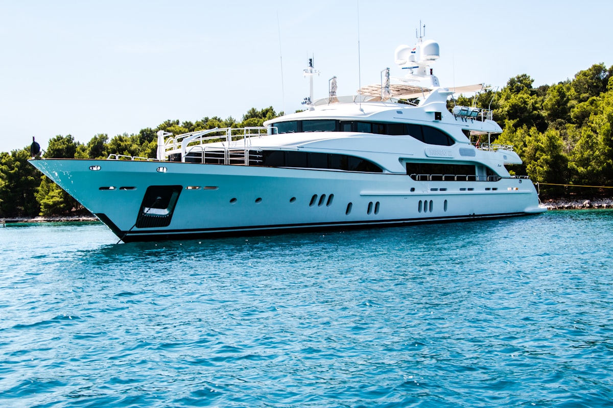Skylark 64m Eclipse
